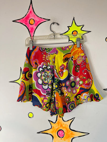 Y2K does 60s Groovy Psychedelic Mod GoGo Rainbow Micro Shorts XS Retro Clubwear