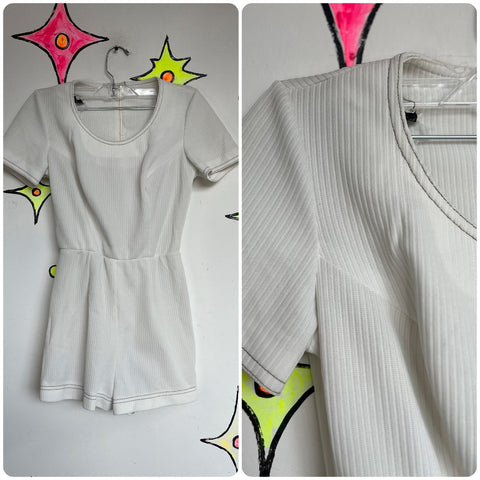 Vintage 1960s–70s White Ribbed Go-Go Mod Romper | Groovy Mini Playsuit | XS