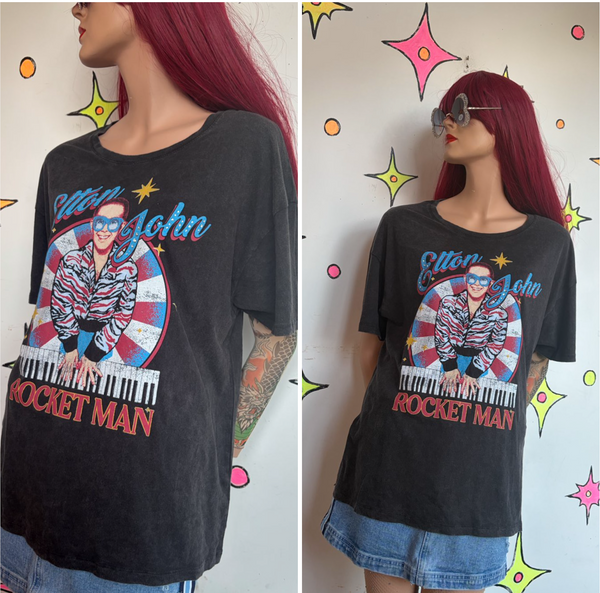 Vintage Elton John Concert Tee | Glam Rock Band T Shirt Retro Music Graphic XL