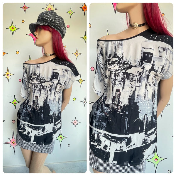 Y2K Graphic Skyline Top Oversized Indie Sleaze McBling Retro Club Glam L/XL