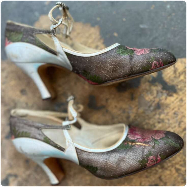 Antique 1920s Art Deco Floral Brocade Silver Lamé & Leather Mary Jane Heels – 6