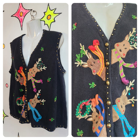 Vintage 90s | Reindeer Xmas Tacky Ugly Embellished Christmas Sweater Vest | L