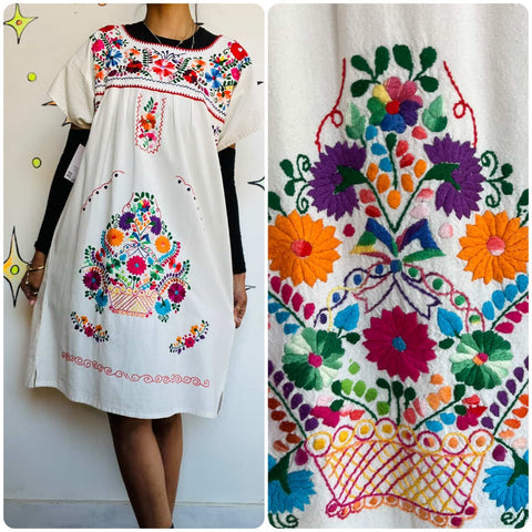 Vintage Mexican Off White Boho Hand Embroidered MuuMuu Dress Festival Wear S/M
