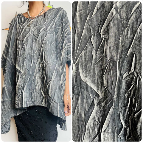 Vintage Oversized Gray Crinkle Top – Dressed to Kill – Avant Garde Minimalist
