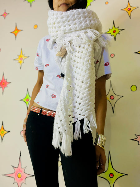Vintage 70s White Crochet Poncho | Boho Western Festival Cape Shawl | Fringe