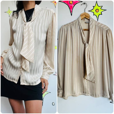 Vintage 70s 80s Off White Cottagecore Babydoll Secretary Blouse | Bow Neck | 8 M