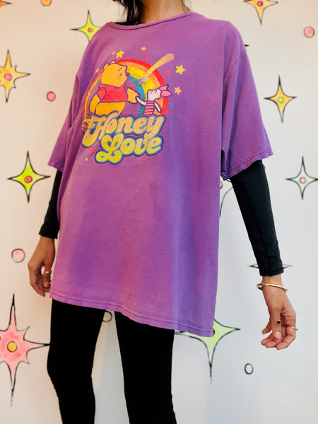 90s Y2K Honey Love Winnie the Pooh Graphic Tee – Oversized Grunge T-Shirt XL