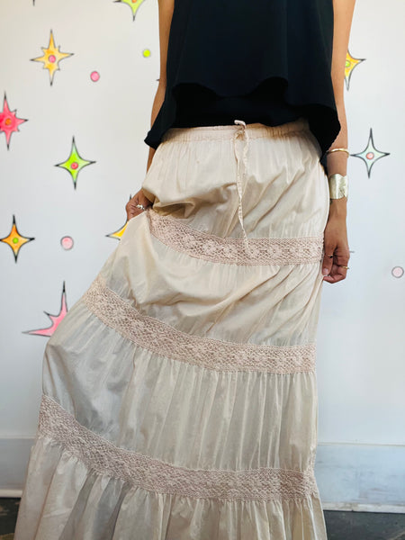 Vintage 90s Y2K Off White Boho Tiered Lace Maxi Skirt – Fairy Grunge Coquette SM