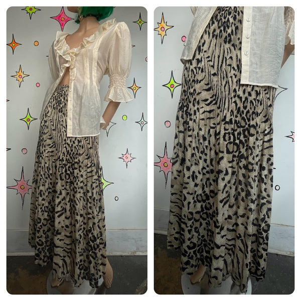 Boho Flowy 90s Vintage Leopard Print Maxi Skirt Whimsy Grunge - Small