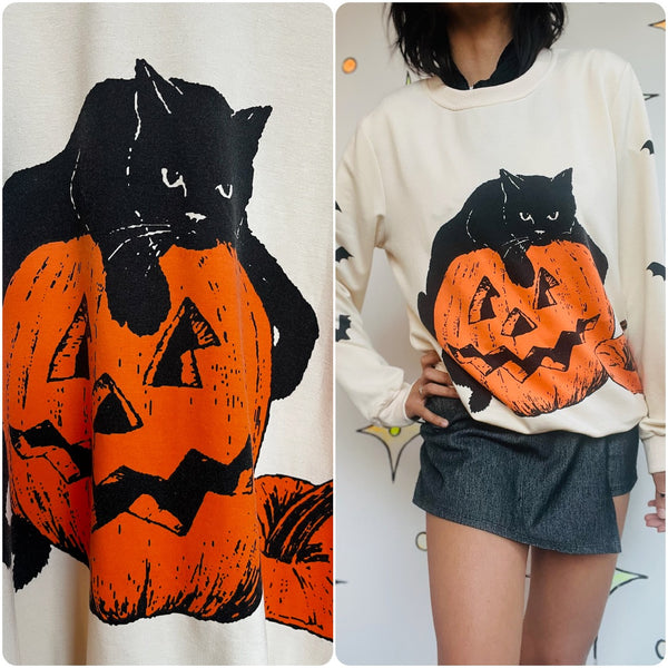 Vintage Halloween Sweater Witchy Black Cat and Pumpkin Size M