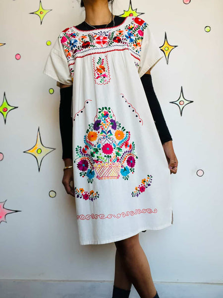 Vintage Mexican Off White Boho Hand Embroidered MuuMuu Dress Festival Wear S/M