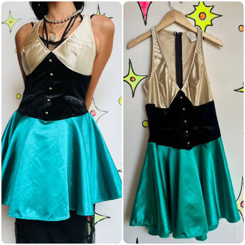 Mad Hatter Halloween Costume Dress – Clowncore Party Outfit – Leg Avenue – M