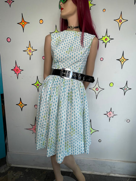 Vintage 1950s White Blue Floral Twirl Dress Retro Rockabilly Fit & Flare S