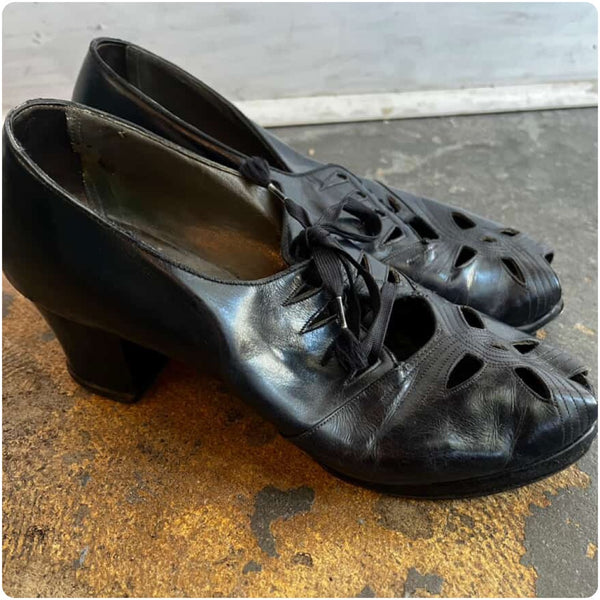 1930s Lace-Up Black Leather Peep Toe Pumps - Low Heel Cutout Design - Size 8