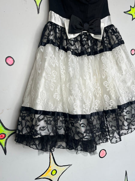 80s Gunne Sax Black & White Lace Lolita Crinoline Prom Party Cupcake Dress - XS
