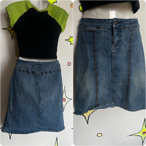 Vintage 90s Y2K | No Boundaries Stretch Low Rise Denim Skirt Grunge Fairy | 10