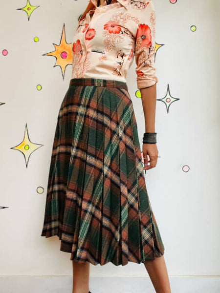 1950s Plaid Pleated Twirl Skirt – Fit & Flare Pin-Up Grunge Schoolgirl Style – M