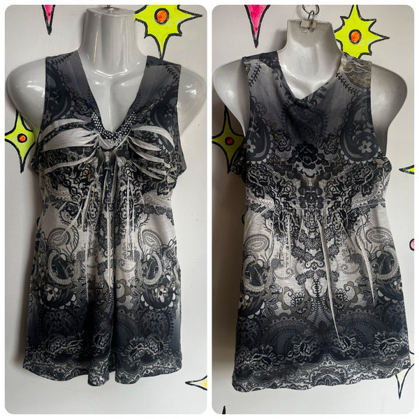 Vintage Y2K | Grunge Fairy Indie Sleaze Tattoo Print McBling Tank Top Tee | L