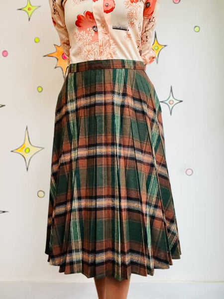 1950s Plaid Pleated Twirl Skirt – Fit & Flare Pin-Up Grunge Schoolgirl Style – M