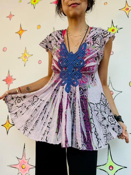 Vintage Y2K Purple Boho Grunge Fairy Crochet Embellished Tattoo Tee - Size M