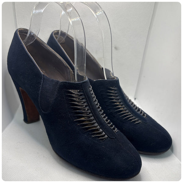 Vintage 1930s Navy Blue French Suede Heels – Cage Cut Out Design – Size 7.5