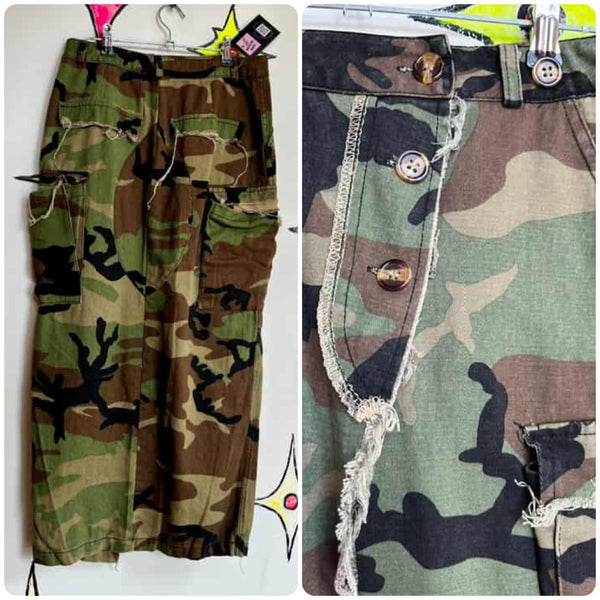 Vintage Camo Maxi Skirt w Front Slit | Y2K Grunge Sexy Utility Army Military | S