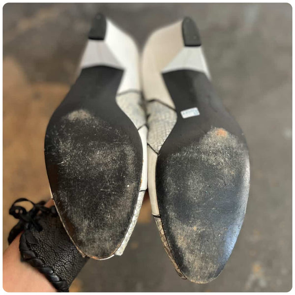 Vintage 80s White and Silver Snakeskin Leather Pumps | Italian Heels | 6.5/7