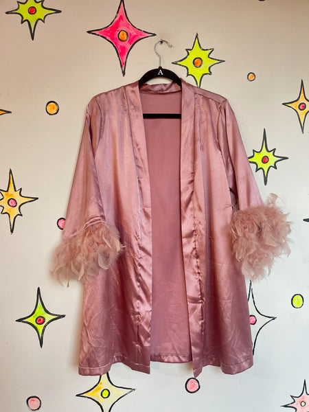 Vintage Pink Satin Feather Trim Boudoir Robe – Old Hollywood Glam Lingerie – M