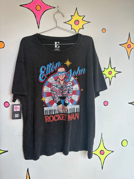 Vintage Elton John Concert Tee | Glam Rock Band T Shirt Retro Music Graphic XL