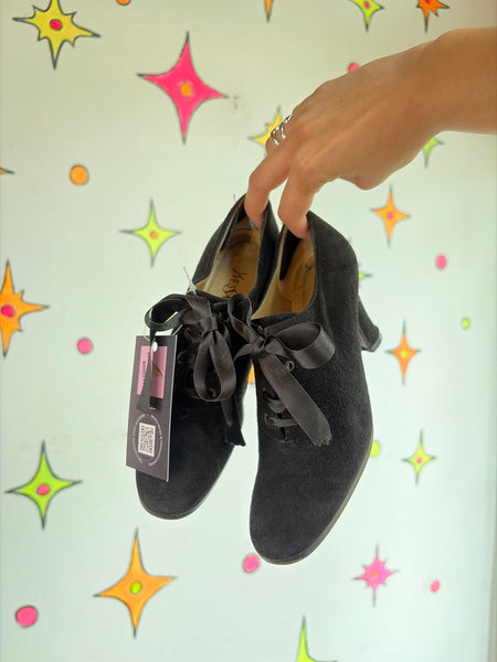 Vintage Yves Saint Laurent Black Suede Pumps 90s Victorian Heels Paris Chic 5.5