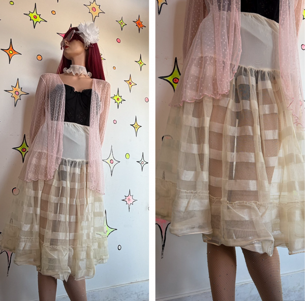 Vintage Off-White Fluffy Lace Petticoat Layering Underskirt Lolita Soft Grunge S