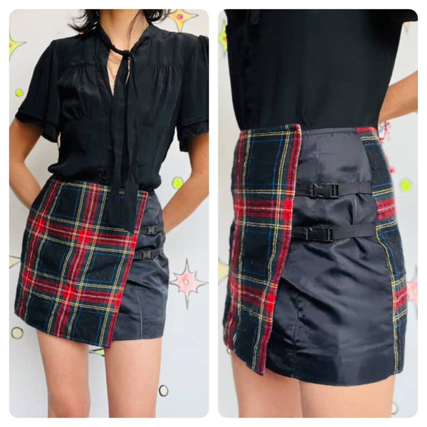 Vintage 90s Y2K | Plaid Tartan A Line Utility Mini Skirt | Punk Grunge Emo | 4