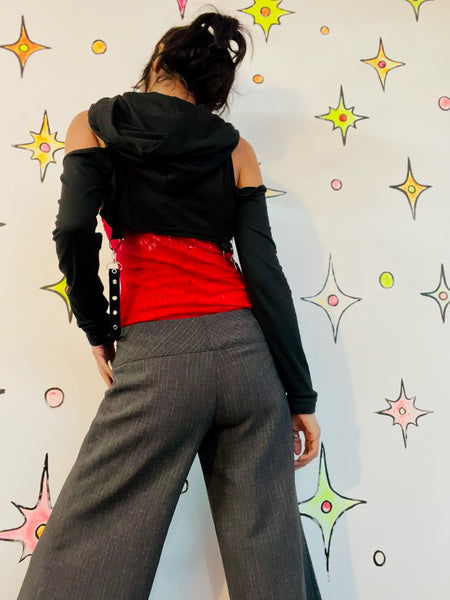 Y2K Black Goth Vixen Vamp Punk Metal Bondage Harness Crop Top Hoodie M