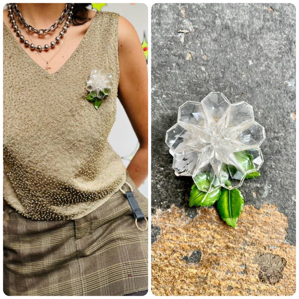Vintage 60s Clear Lucite & Metal Flower Brooch – Large Pin – Fairy Boho Deco
