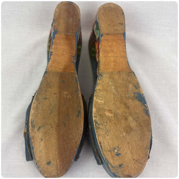 Vintage 1940s Hand Carved Painted Wooden Platform Heels Philippines Folk Art - 6