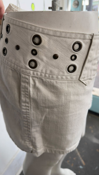 Y2K Mudd Studded White Lace-Up Shorts ' McBling Indie Sleaze - Size 11