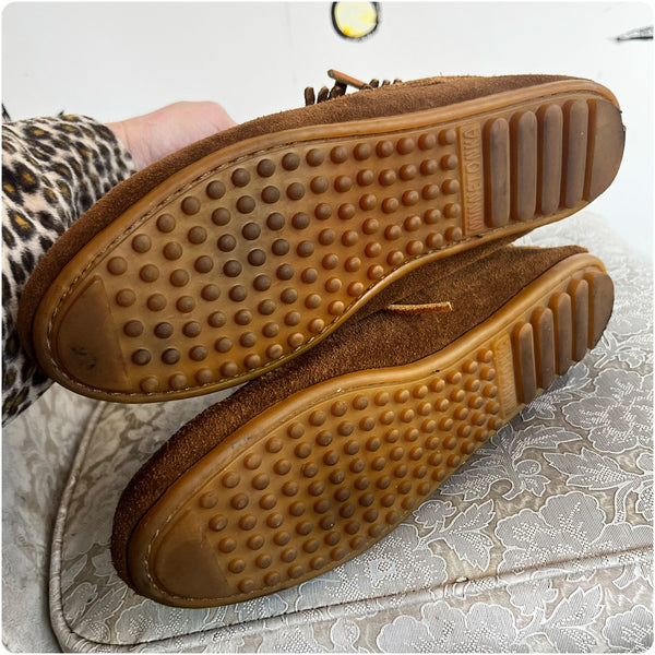 Minnetonka Moccassins | Leather Suede Fringe Moccasin Booties Boots | Size 7