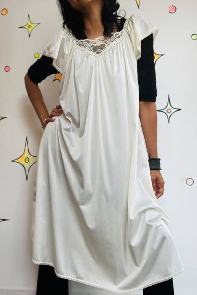 Vintage 70s 80s Off White Babydoll Lace Silky Nighty Gown Grunge Fairy Rococo M