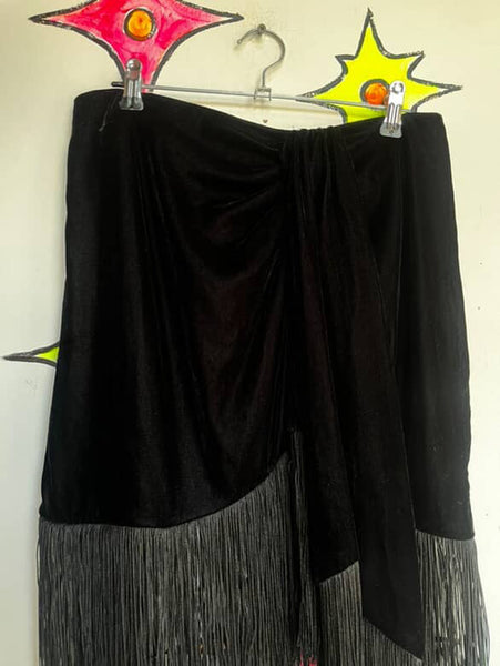 Y2K Meets 20s Black Velvet Fringe Skirt - Flapper Goth Whimsy - ZARA Size S