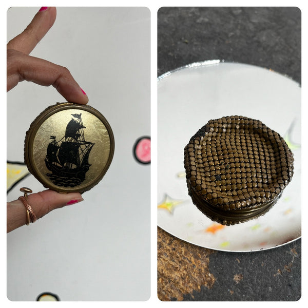 Vintage 1920s Art Deco Ship Design Mesh Powder Compact