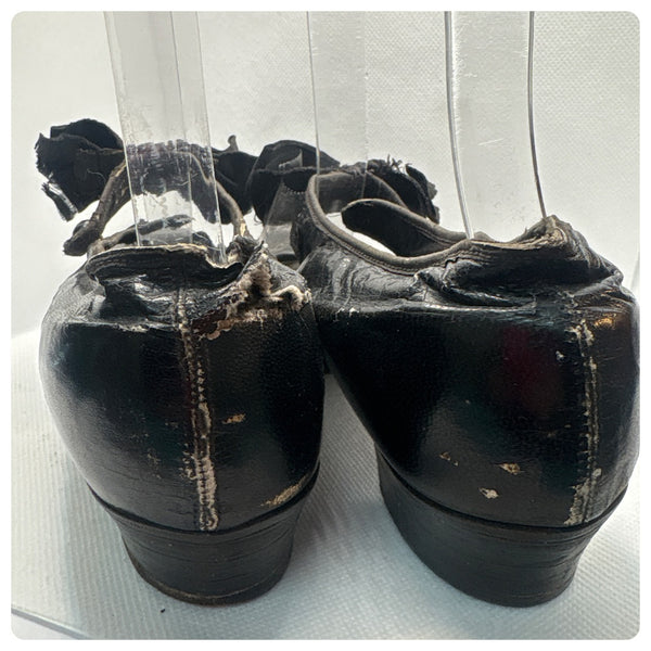 Antique 1910s 20s Black Leather Mary Jane Pumps w Silk Bows - Edwardian – Size 5