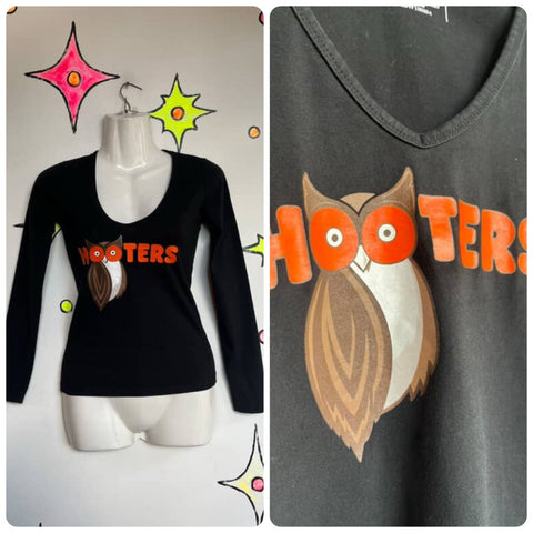 Vintage Black Hooters Long Sleeve Tee ' Waitress Cosplay Uniform Graphic Shirt XS