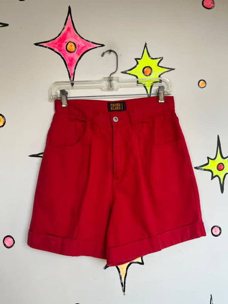 Vintage 90s Red High Waist Mom Shorts Casual Retro Americana S/M