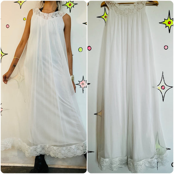Vintage 60s ' Double Layer Fluffy Chiffon & Lace Sheer White Babydoll Nightgown