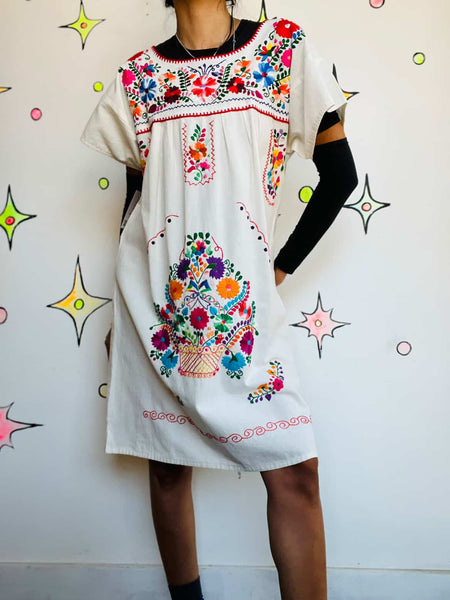 Vintage Mexican Off White Boho Hand Embroidered MuuMuu Dress Festival Wear S/M