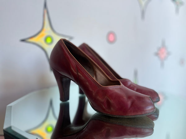40s Scarlet Cherry Red Sweetheart Heels Vintage Pinup Peep Toe Leather Pumps 7.5