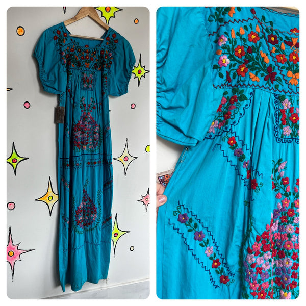 Vintage 60s 70s | Blue Boho Oaxacan Mexican Hand Embroidered Festival Dress