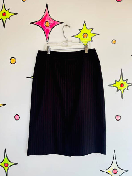 90s Y2K Black w Red Pinstripes Pencil Skirt - Preppy Office Goth Academia - 4