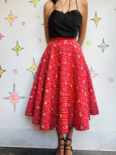 Absolutely Adorable 1950s Red Quilted Circle Skirt - Rockabilly Swing - Small