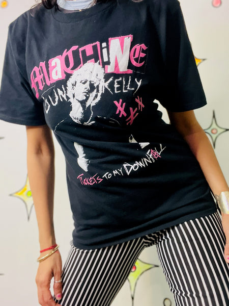 Black Machine Gun Kelly T-Shirt – Pop Punk Emo Grunge Band / Concert Tee (S)